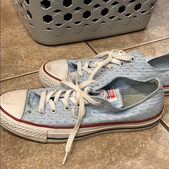 Converse - Picture 3 of 4